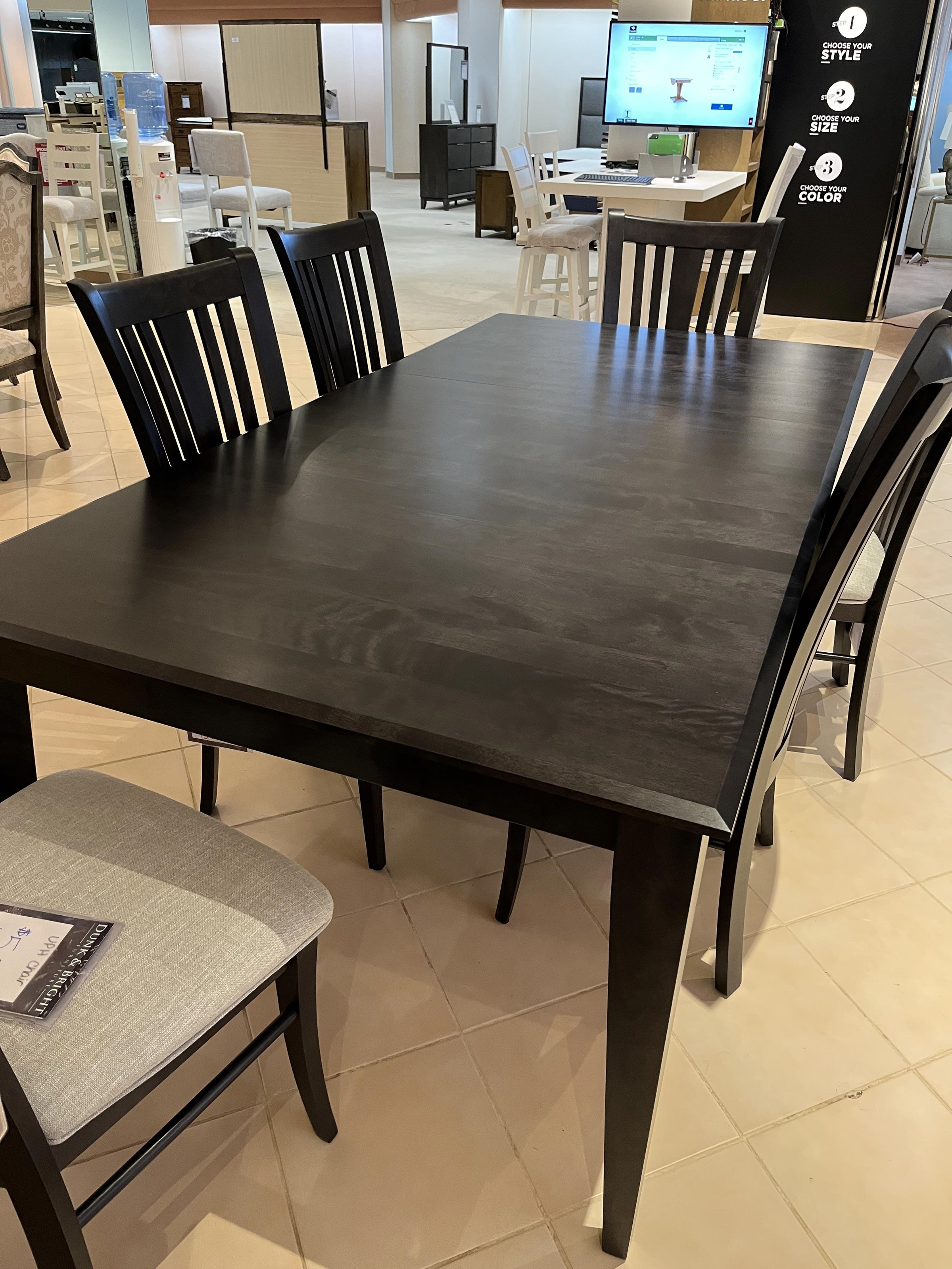 Canadel table and best sale chairs for sale